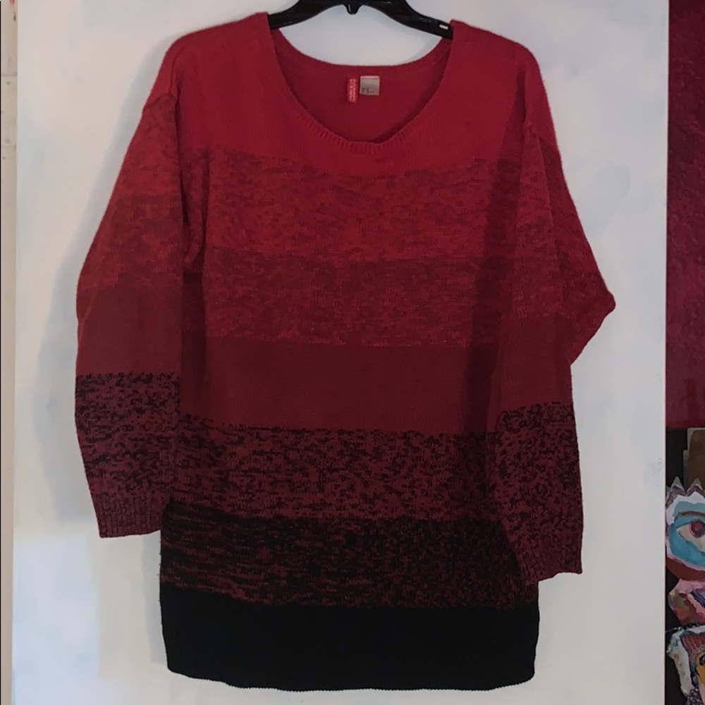 H&M red ombré sweater